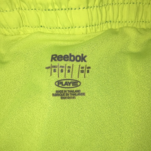 Reekbok workout shorts - Picture 2 of 5